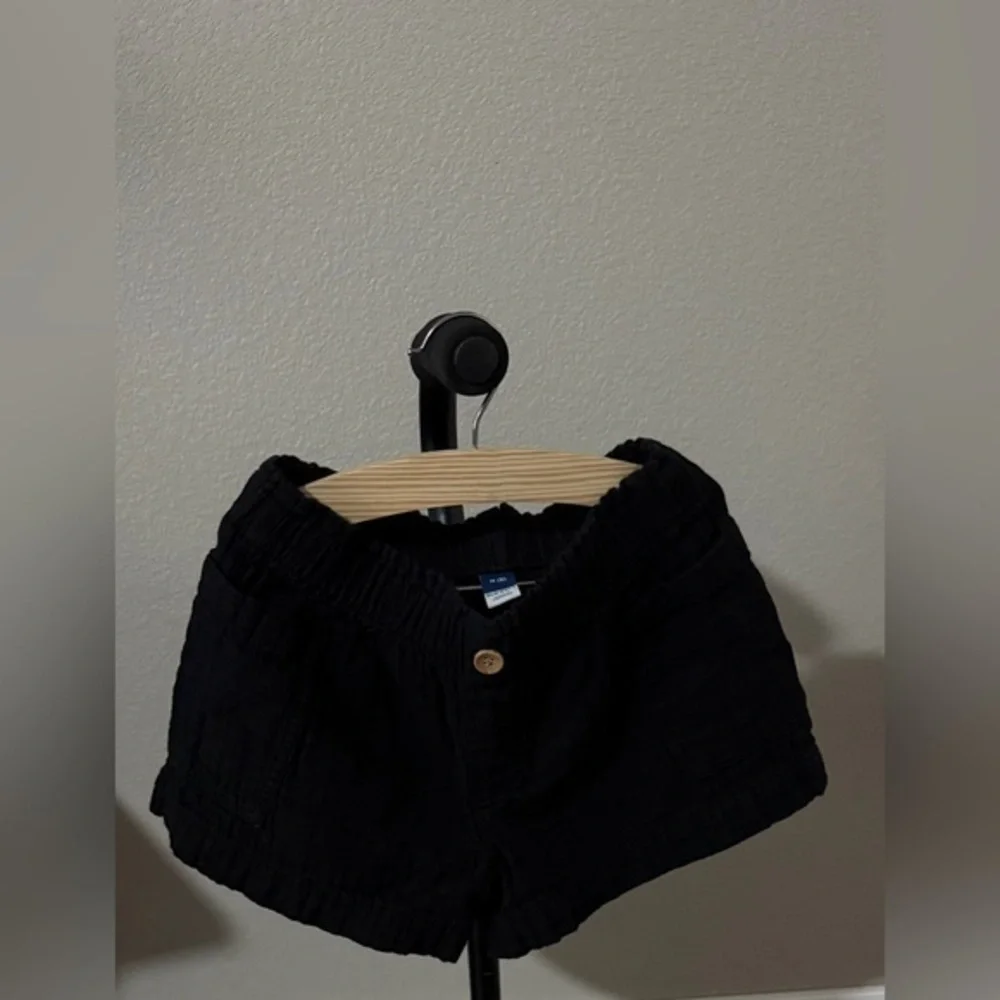 Old Navy Black Shorts